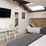 Oda ve Kahvaltı Cannoli Palermo