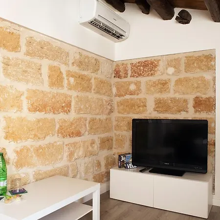 Alojamento de Acomodação e Pequeno-almoço Cannoli