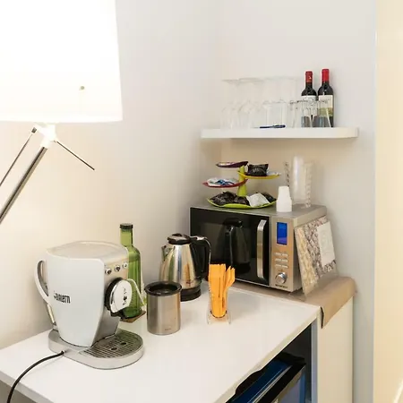 Alojamento de Acomodação e Pequeno-almoço Cannoli 4*