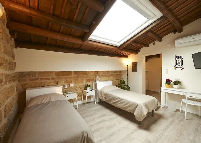 Nocleg ze śniadaniem Cannoli