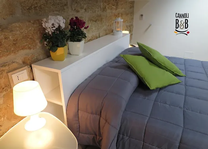 Nocleg ze śniadaniem Cannoli 4*